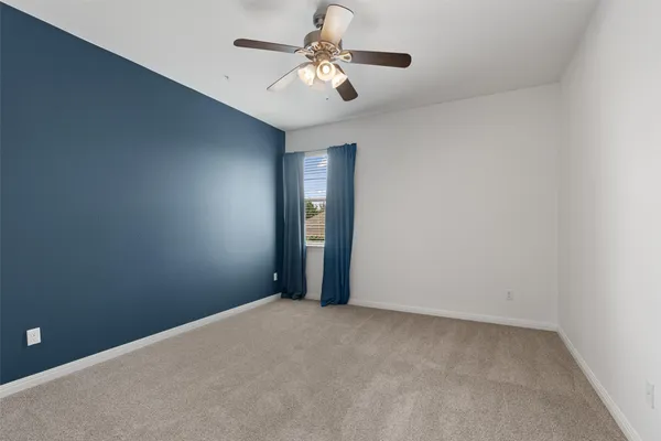 $525,000 | 232 Prospector Lane, Liberty Hill, TX 78642