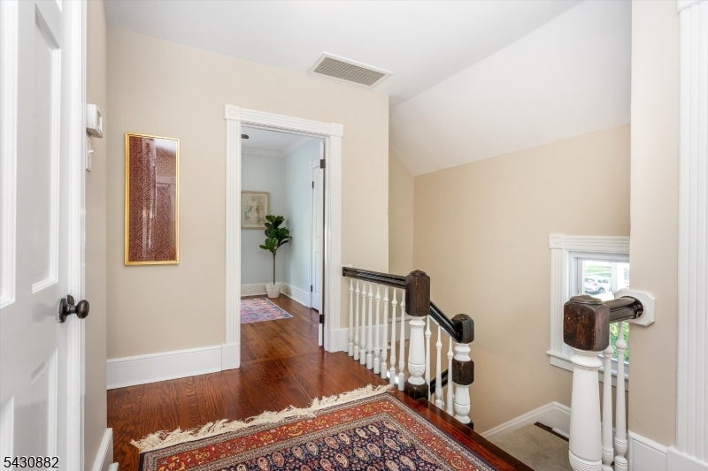 45 Hamilton Road Glen Ridge, NJ 07028 - Photo 29 of 45