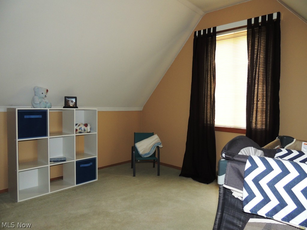 8012 Ackley Road Parma, OH 44129 - Photo 18 of 25
