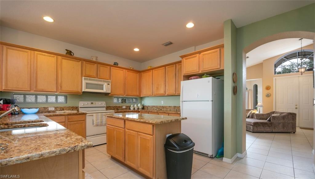 1946 Par Drive Naples, FL 34120 - Photo 13 of 15