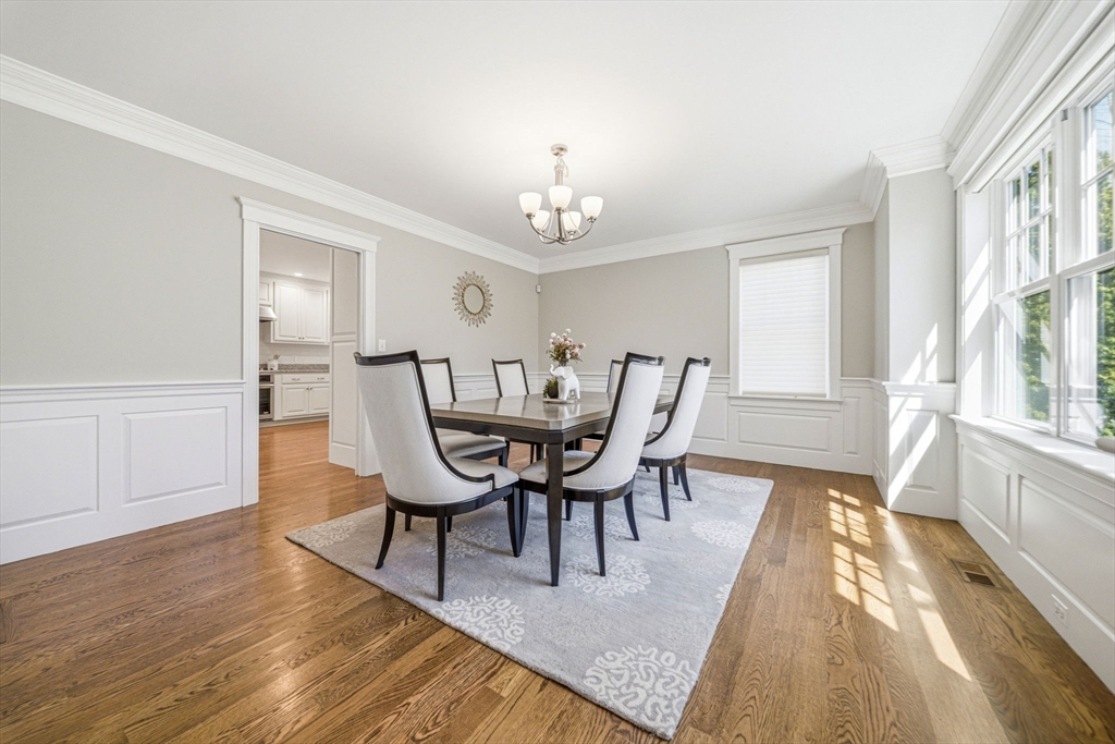35 Marshall Road Wellesley, MA 02482 - Photo 11 of 42