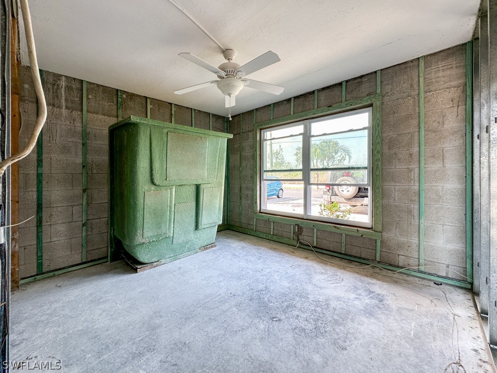 16007 Davis Road, Unit 211 Fort Myers, FL 33908 - Photo 28 of 32 Gallery Image 28
