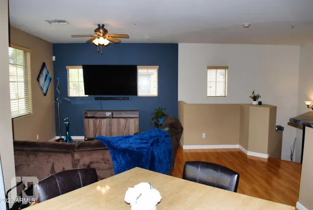 $1,575 | 1420 North 81st Avenue, Phoenix, AZ 85043