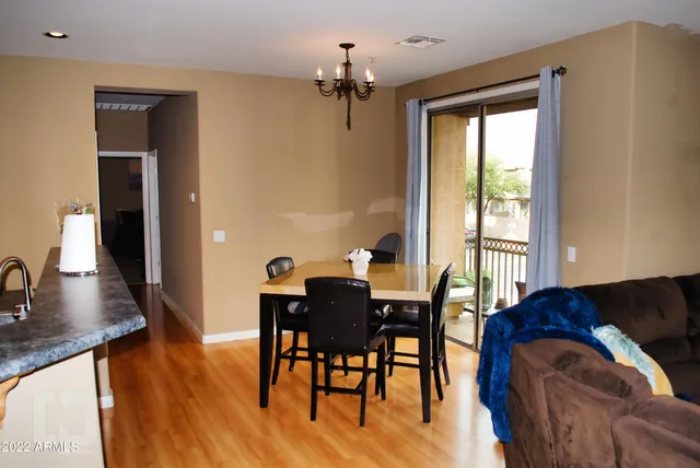 $1,575 | 1420 North 81st Avenue, Phoenix, AZ 85043