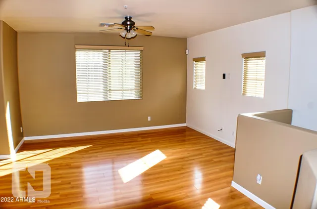 $1,575 | 1420 North 81st Avenue, Phoenix, AZ 85043