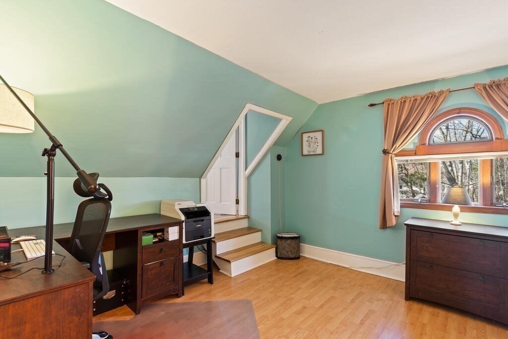 73 Longfellow Road Reading, MA 01867 - Photo 21 of 32 a view of an empty room with a window