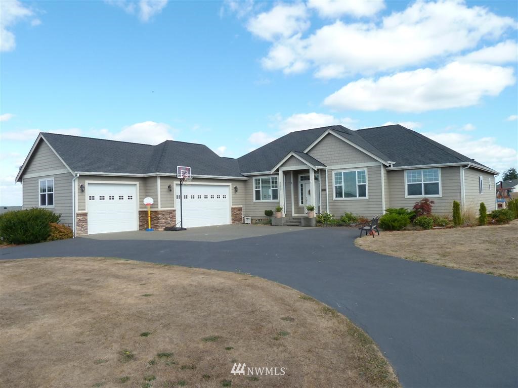 151 Garrett Loop Chehalis, WA 98532 - Photo 1 of 14