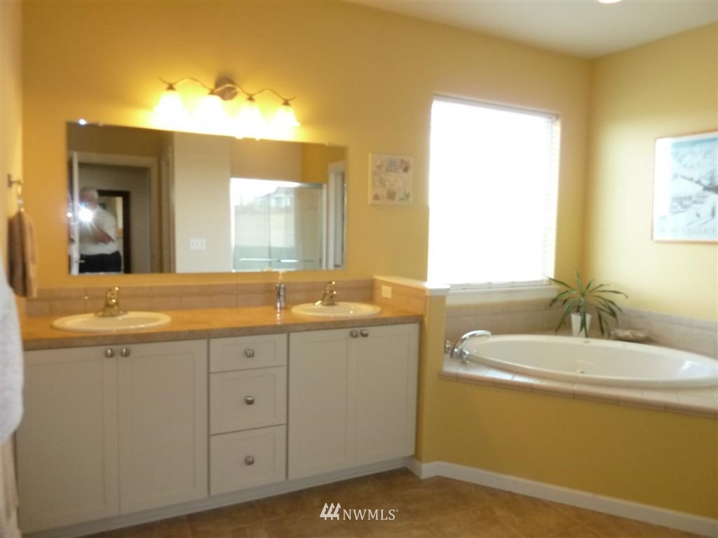 151 Garrett Loop Chehalis, WA 98532 - Photo 12 of 14