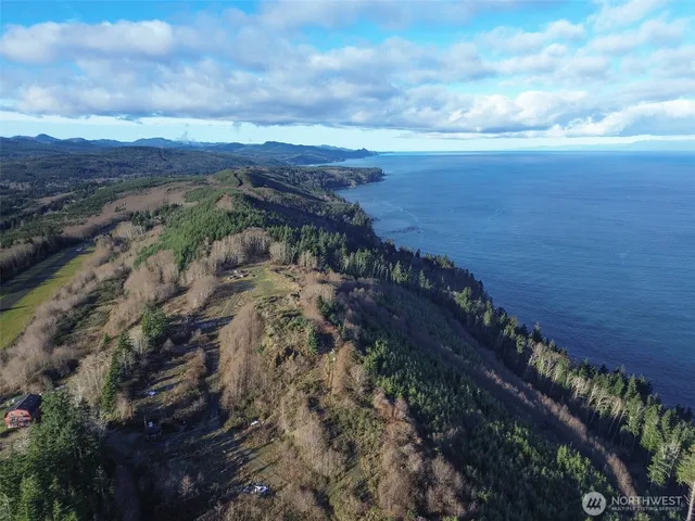 $629,900 | 468 Sekiu Airport Road, Sekiu, WA 98381