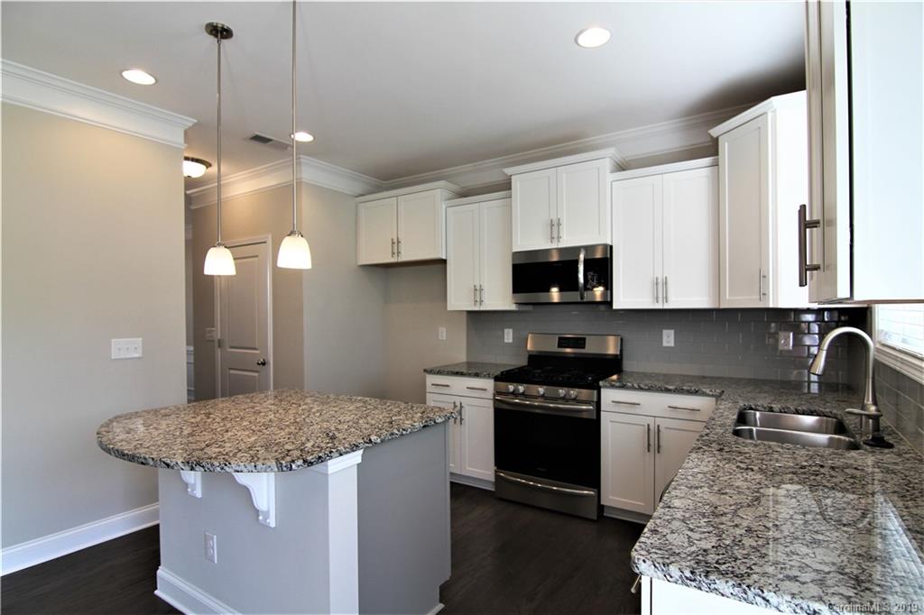 7043 Chrysanthemum Road Lancaster, SC 29720 - Photo 5 of 28 Gallery Image 5