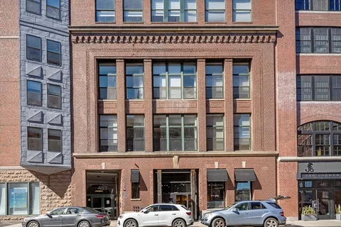 $1,280,000 | 485-495 Harrison Avenue, Unit 404, Boston, MA 02118
