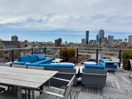 $1,280,000 | 485-495 Harrison Avenue, Unit 404, Boston, MA 02118
