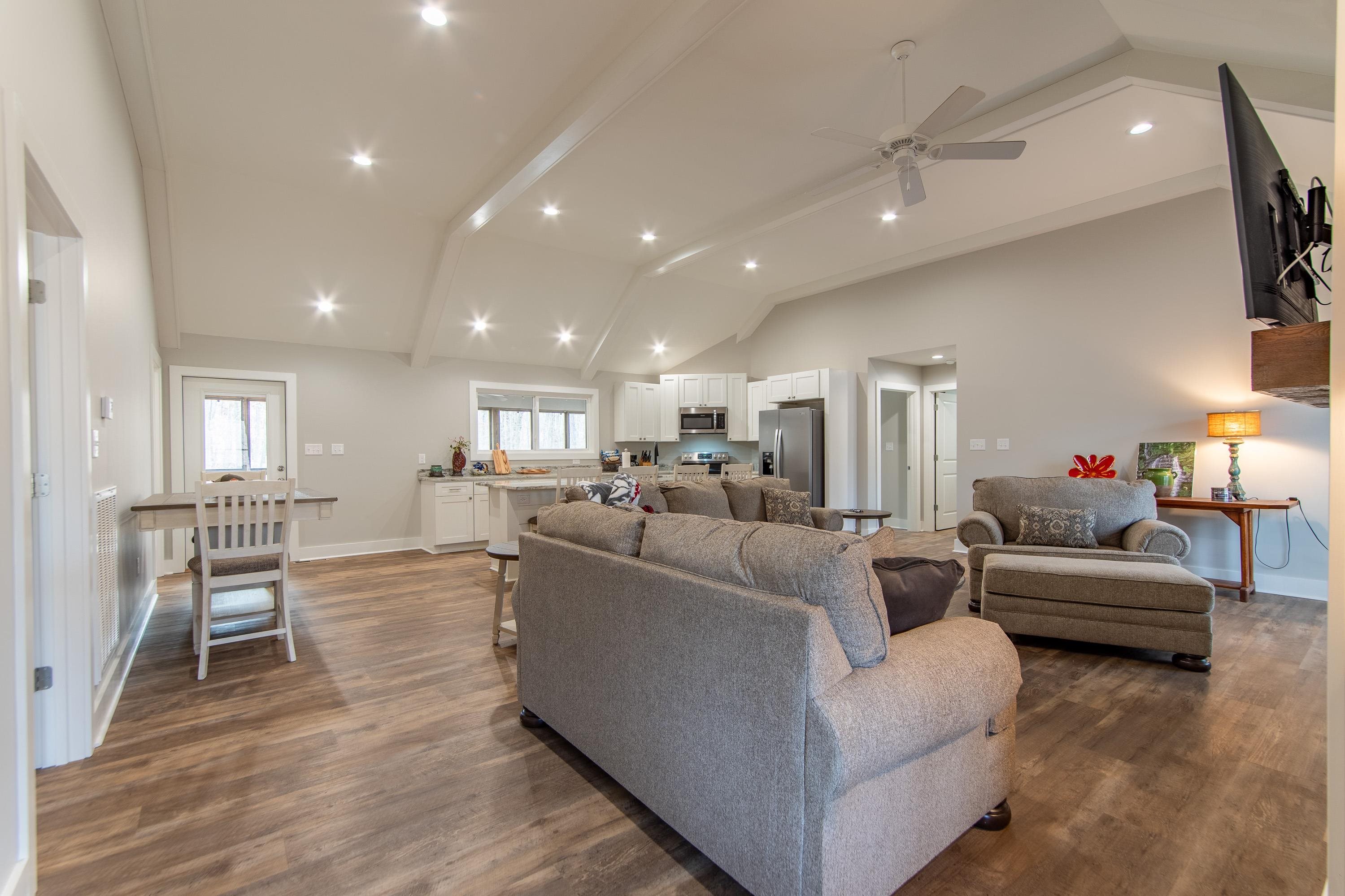 85 Rustic Trail Counce, TN 38326 - Photo 5 of 24 a living room with furniture and a wooden floor