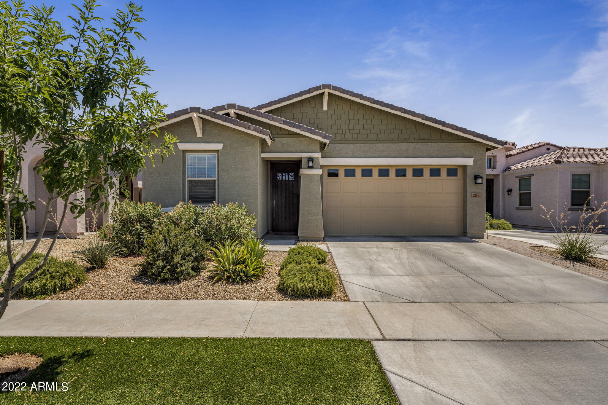 2833 East Fraktur Road Phoenix, AZ 85040 - Photo 1 of 27 2833 E FRAKTUR RD