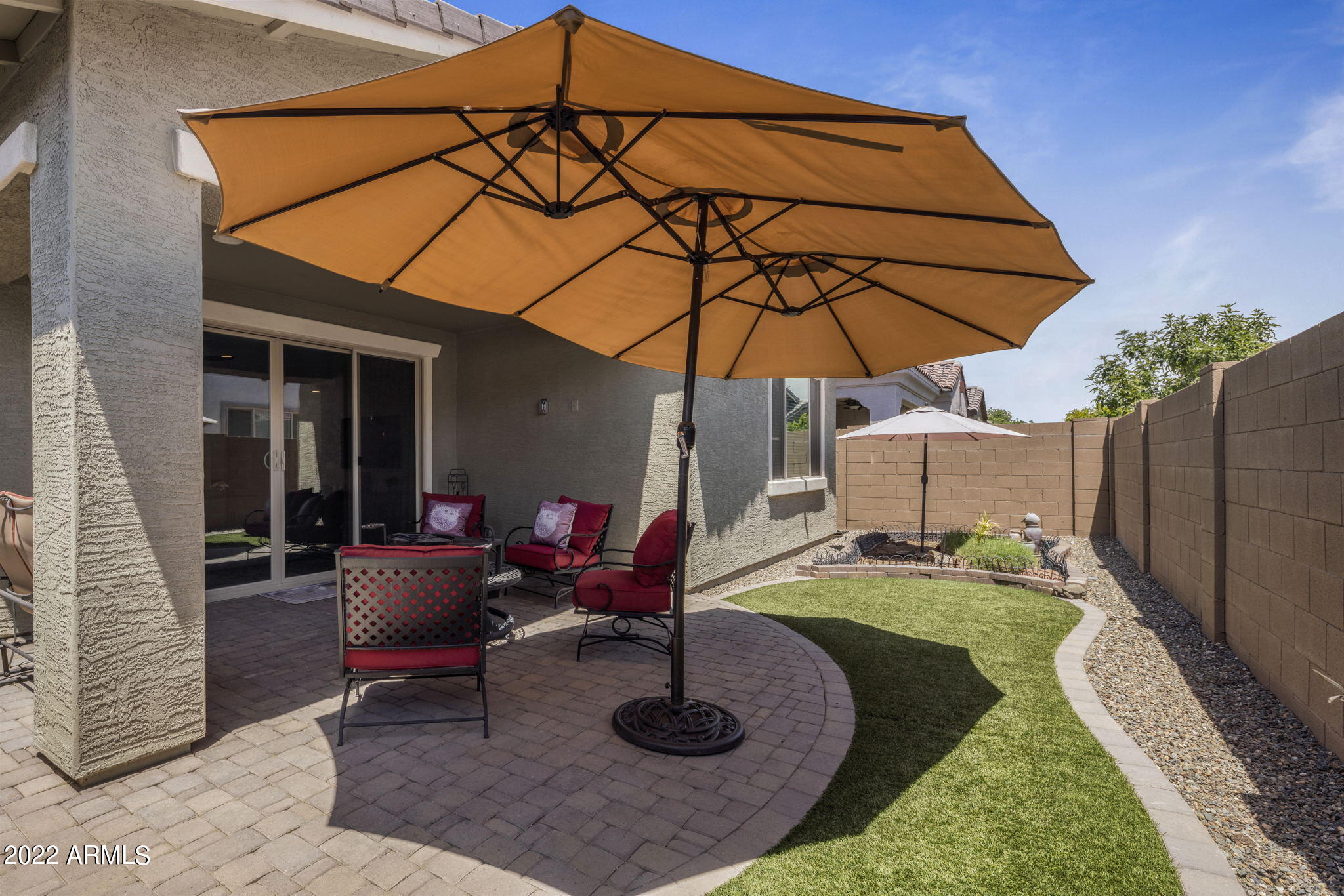 2833 East Fraktur Road Phoenix, AZ 85040 - Photo 23 of 27 Backyard