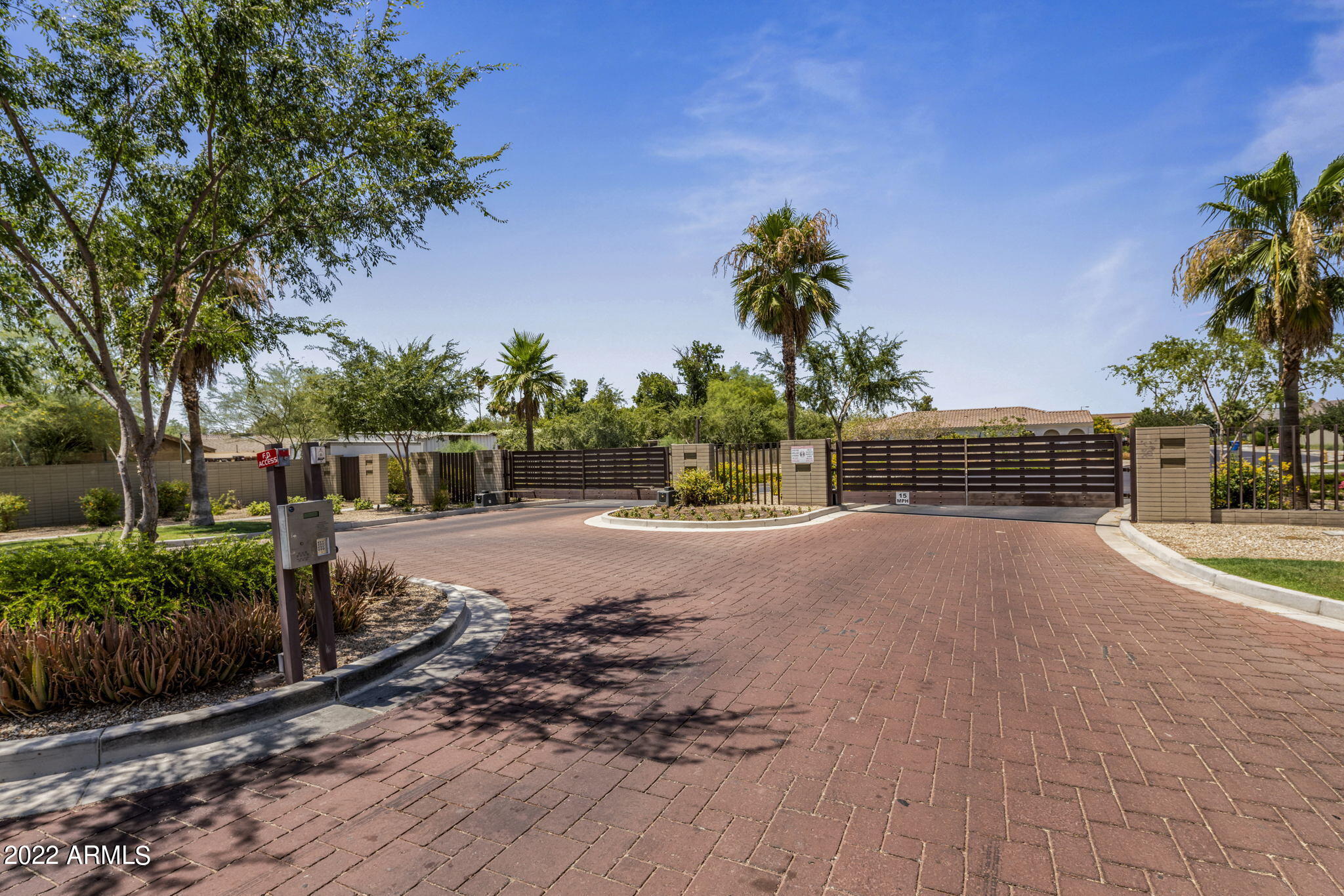 2833 East Fraktur Road Phoenix, AZ 85040 - Photo 24 of 27 Gated Community