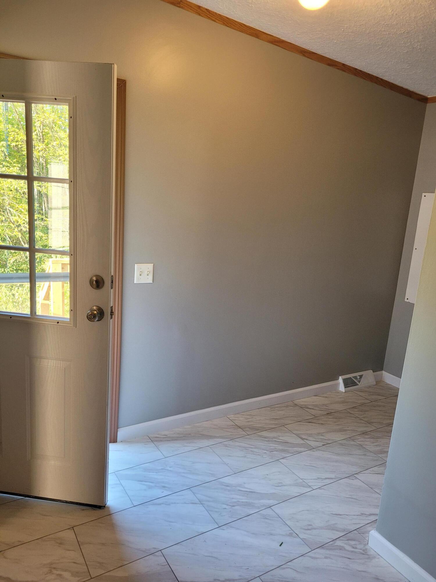 1060 Independence Pike Dry Ridge, KY 41035 - Photo 7 of 37