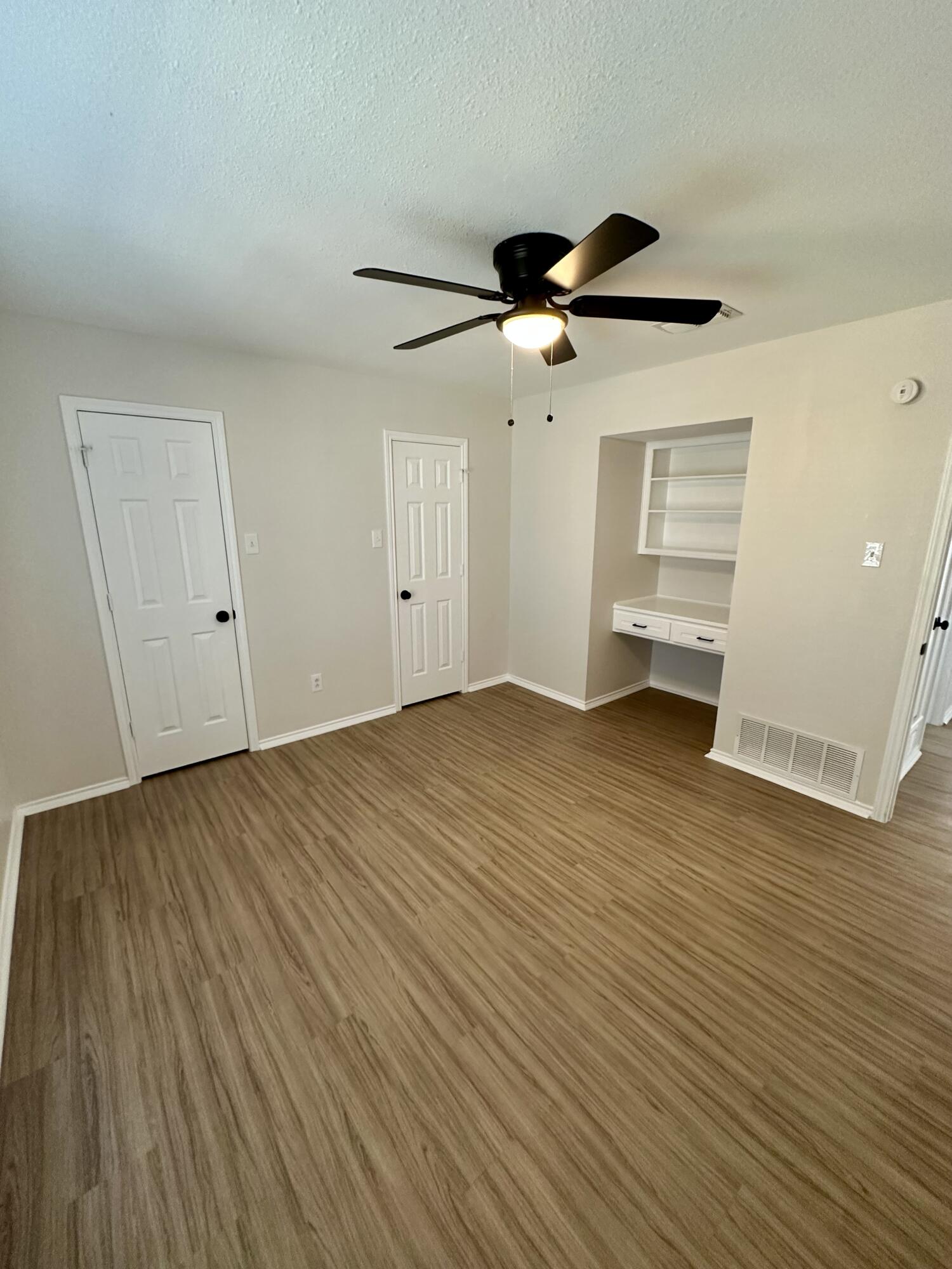 5821 80th Street Lubbock, TX 79424 - Photo 23 of 31 IMG_8523