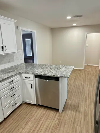 $2,250 | 5821 80th Street, Lubbock, TX 79424