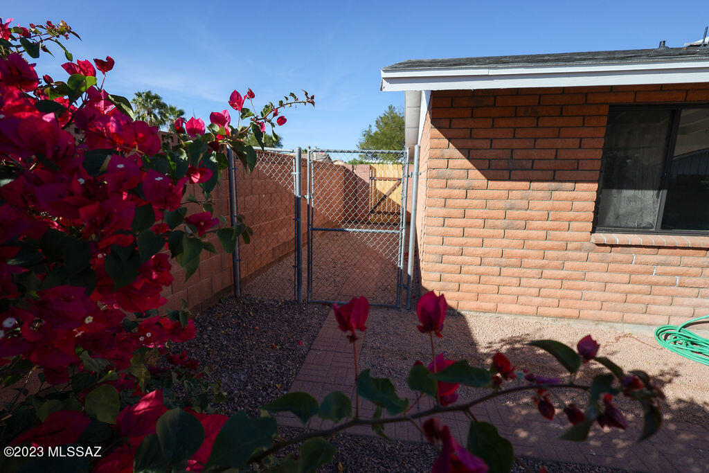 3401 West Green Ridge Drive Tucson, AZ 85741 - Photo 23 of 45