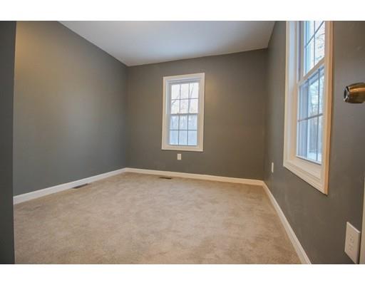 14 Brook Road Auburn, MA 01501 - Photo 11 of 24 Gallery Image 11