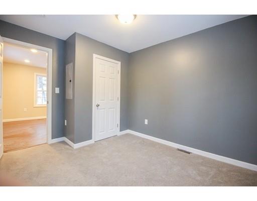 14 Brook Road Auburn, MA 01501 - Photo 9 of 24 Gallery Image 9