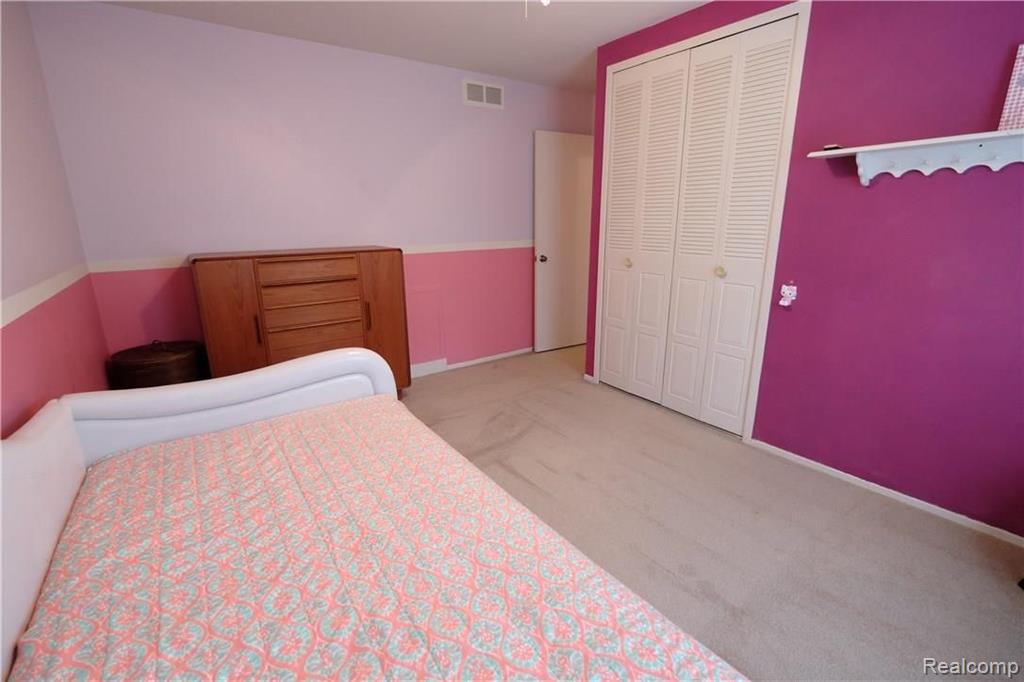 1157 Pine Ridge Court Rochester Hills, MI 48306 - Photo 21 of 41