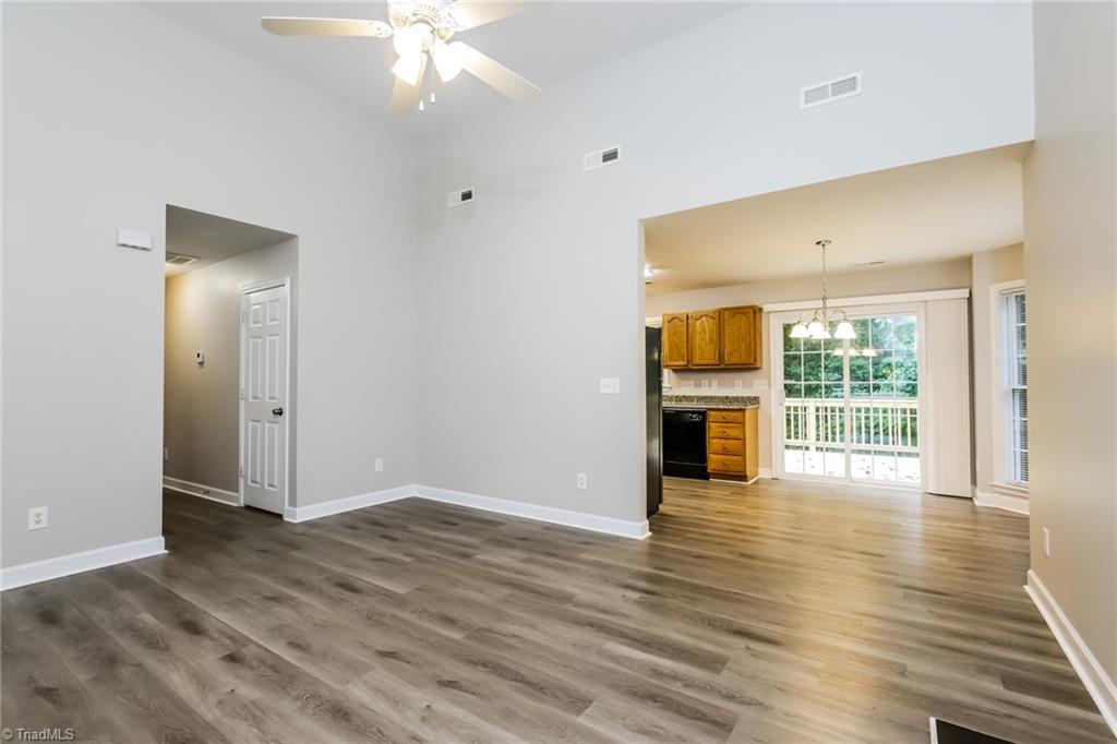 5232 Springhouse Farm Road Winston-Salem, NC 27107 - Photo 4 of 17
