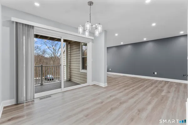 $2,700 | 133 Peddlers Drive, Unit 133, Branford, CT 06405