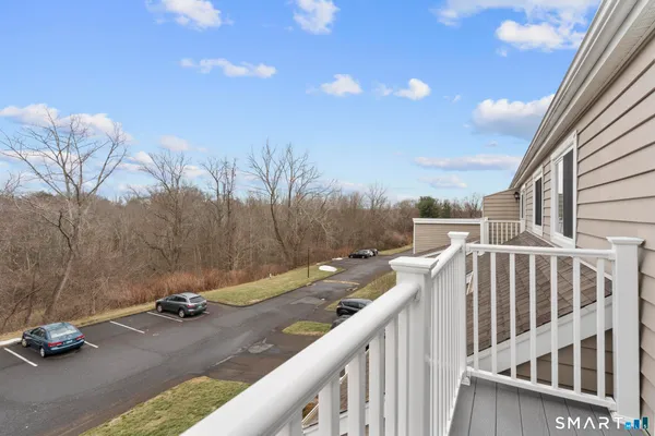 $2,700 | 133 Peddlers Drive, Unit 133, Branford, CT 06405