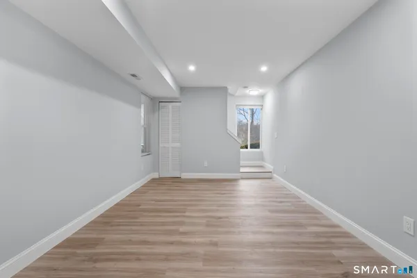 $2,700 | 133 Peddlers Drive, Unit 133, Branford, CT 06405