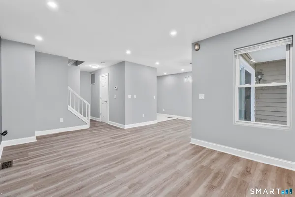 $2,700 | 133 Peddlers Drive, Unit 133, Branford, CT 06405