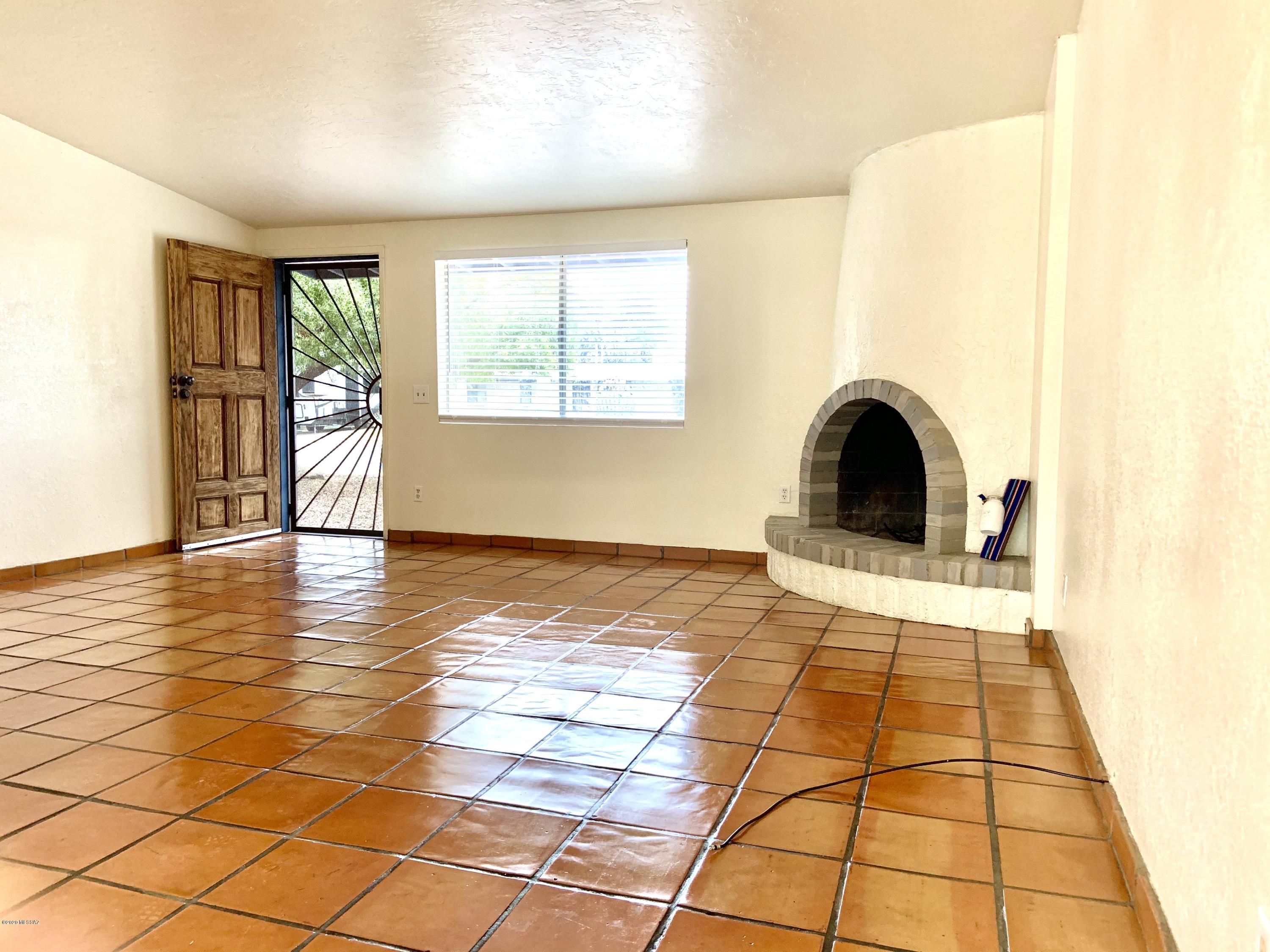 7500 North Rasmussen Avenue Tucson, AZ 85741 - Photo 6 of 36