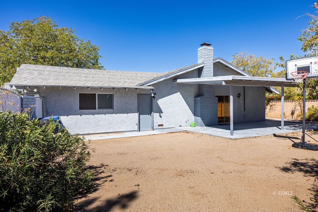 1106 Randall Street Ridgecrest, CA 93555 - Photo 34 of 37 Gallery Image 34
