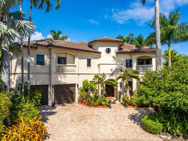 $7,950,000 | 3005 Northeast 19th Street, Fort Lauderdale, FL 33305