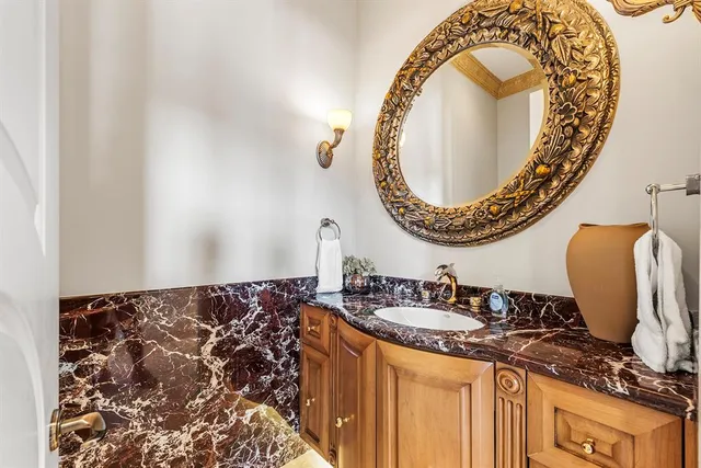 $7,950,000 | 3005 Northeast 19th Street, Fort Lauderdale, FL 33305