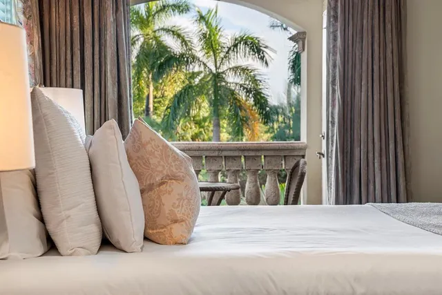 $7,950,000 | 3005 Northeast 19th Street, Fort Lauderdale, FL 33305