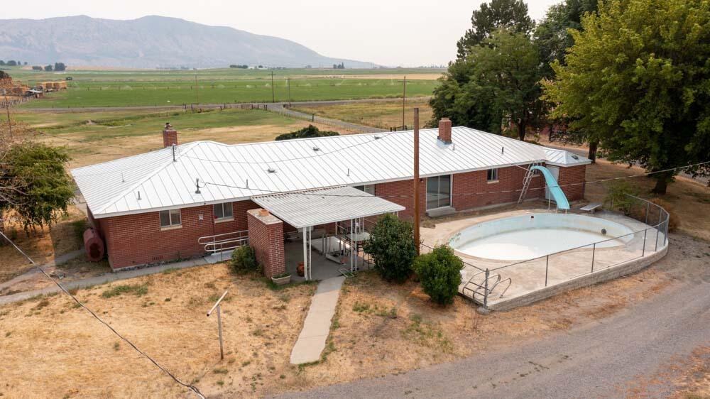 13580 Springlake Road Klamath Falls, OR 97603 - Photo 54 of 63 13580SpringLakeRd.-61