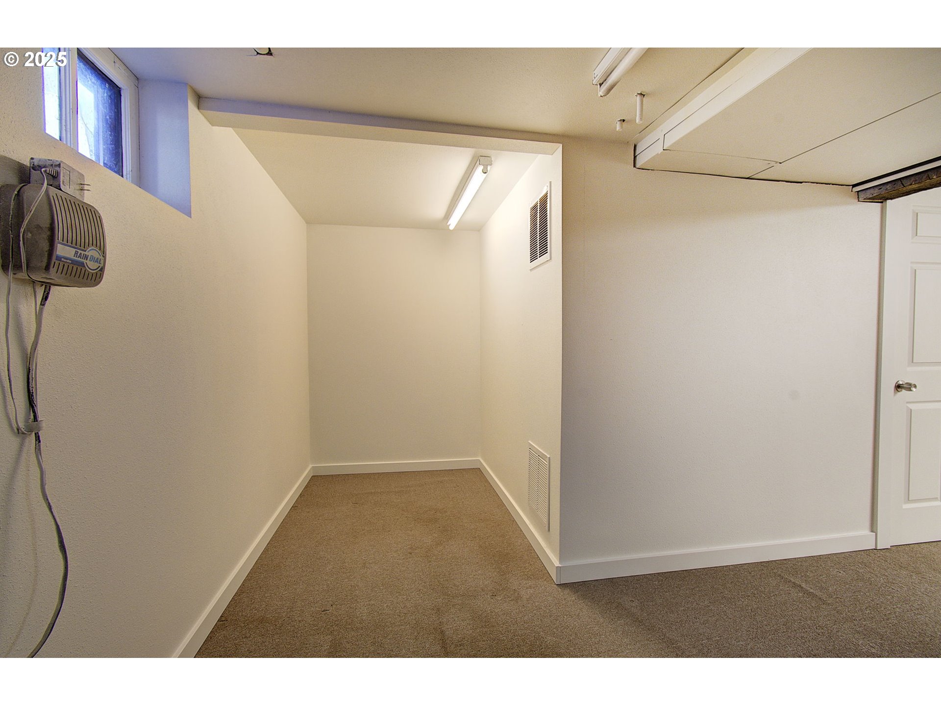 911 9th Street Oregon City, OR 97045 - Photo 15 of 29