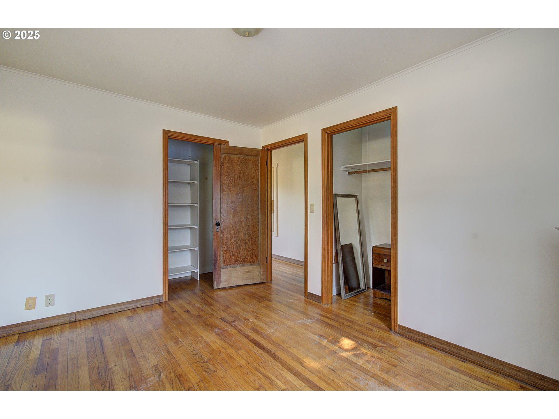 911 9th Street Oregon City, OR 97045 - Photo 9 of 29