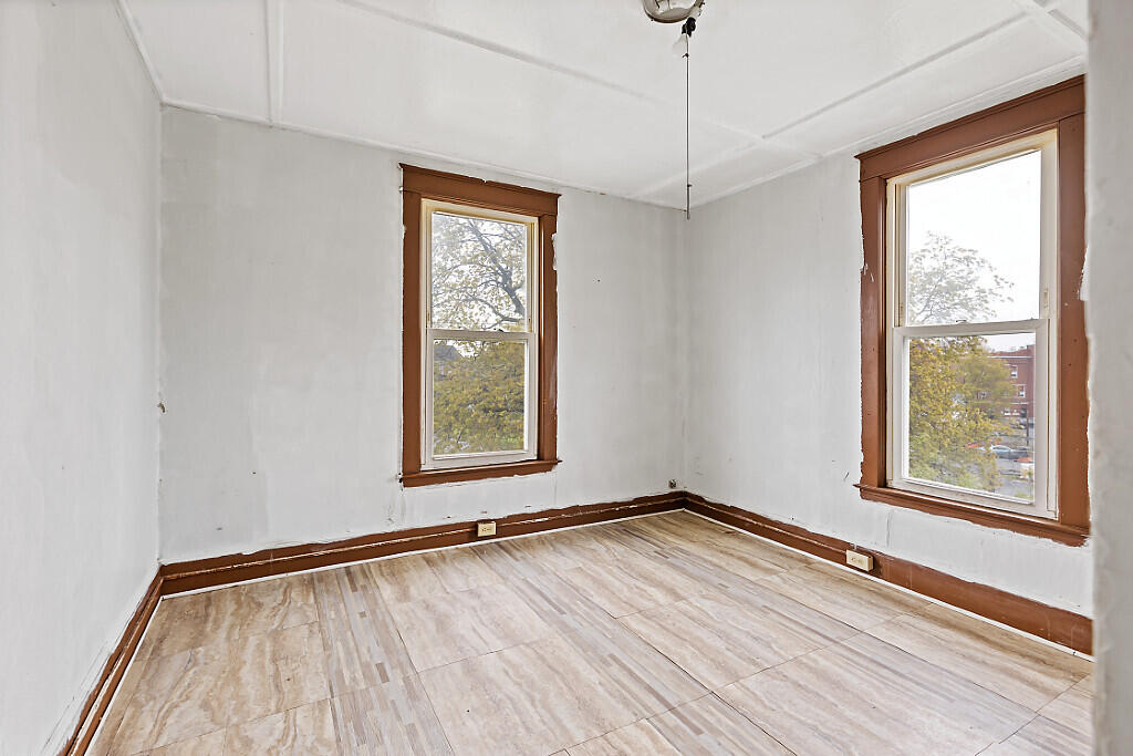 28-30 Gold Street Waterville, ME 04901 - Photo 53 of 79 128_BP5A1684_DxO_mls