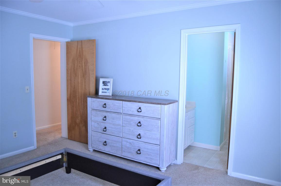 717 Anchor Chain Road Ocean City, MD 21842 - Photo 17 of 29 Gallery Image 17