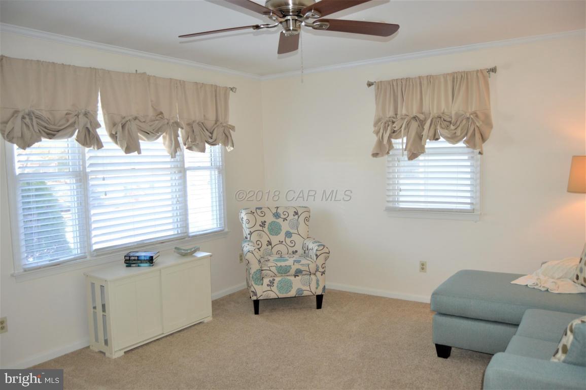 717 Anchor Chain Road Ocean City, MD 21842 - Photo 8 of 29 Gallery Image 8