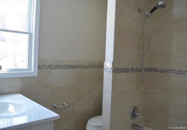 $2,950 | 157 Lafayette Avenue, Suffern, NY 10901