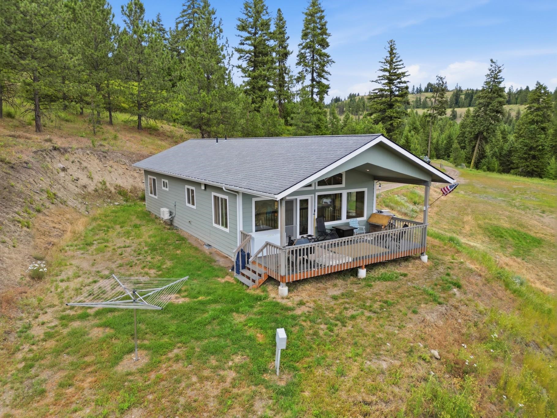 292 Knob Hl E Road Republic, WA 99166 - Photo 1 of 24