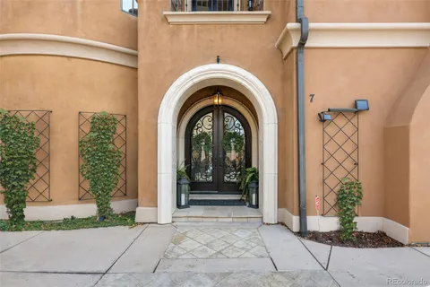 $3,995,000 | 100 South University Boulevard, Unit 7, Denver, CO 80209