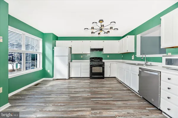 $2,800 | 7130 Oberlin Circle, Frederick, MD 21703