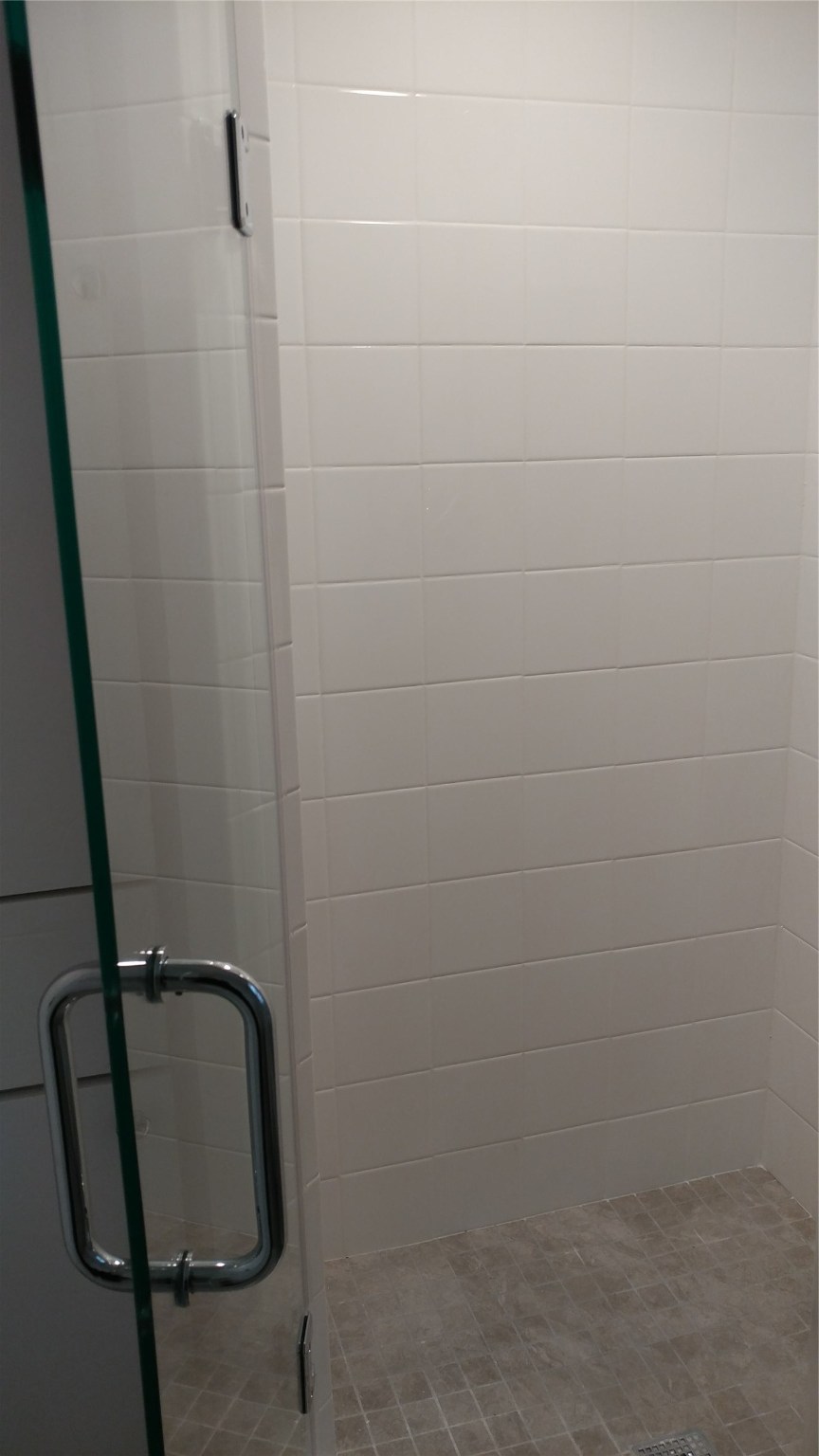 12615 Huntingwick Drive Houston, TX 77024 - Photo 27 of 35 a bathroom with a shower