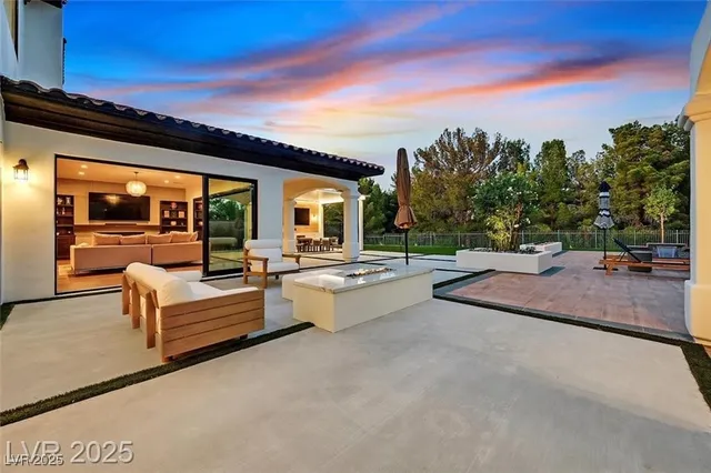 $18,000 | 11906 Port Labelle Drive, Las Vegas, NV 89141