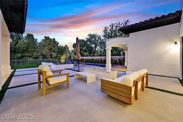 $18,000 | 11906 Port Labelle Drive, Las Vegas, NV 89141